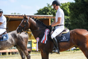 Bericht: Springturnier Wolfskehlen 2022 DSC 5736 300x202 - Bericht: Springturnier Wolfskehlen 2022